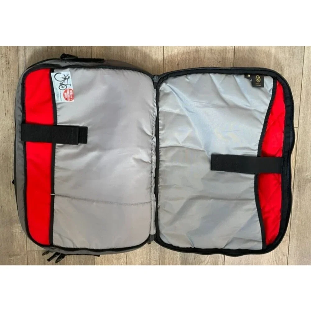 TIMBUK2 Closer Laptop Briefcase Messenger Bag Crossbody Gray